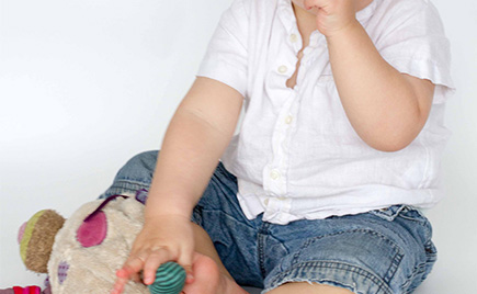 劉潭服裝為您介紹童裝設(shè)計(jì)與生產(chǎn)加工工藝流程