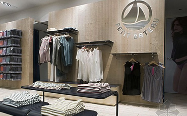 劉潭服裝與PETIT  BATEAU共同成長(zhǎng)