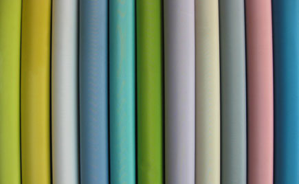 跟著劉潭服裝加工廠學(xué)會識別服裝面料 讓夏季更涼快