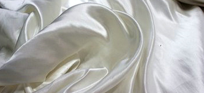 劉潭服裝為您支招 祛除絲麻混紡衣物污漬的方法