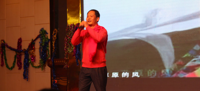 劉潭服裝2017年年會(huì)熱鬧上映，給你不一樣的饕餮盛宴