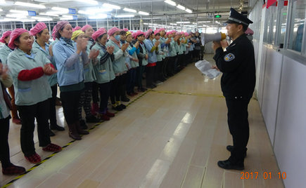 劉潭服裝：做好防恐反恐培訓(xùn)工作 履行企業(yè)社會責(zé)任