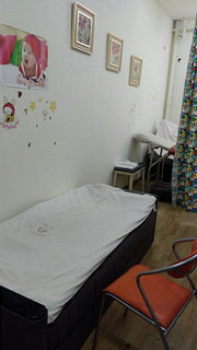 近日，劉潭服裝工會(huì)對(duì)所有適齡在職女員工進(jìn)行兩癌篩查體檢