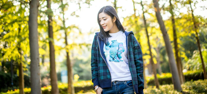 劉潭服裝：淺談常見(jiàn)服裝類型及其面料特點(diǎn)