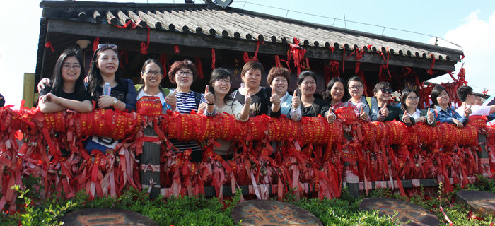 劉潭服裝黨支部開啟&ldquo;尋訪紅色印記 傳承強(qiáng)國之志&rdquo;之旅