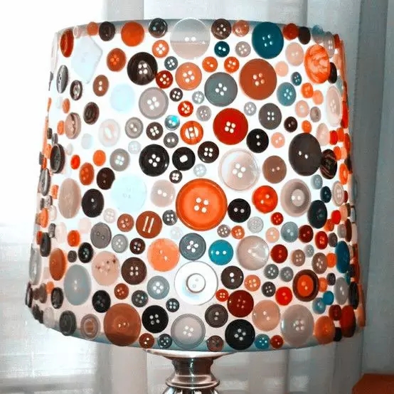 劉潭服裝：經(jīng)過(guò)DIY的紐扣，竟然變得這么不正經(jīng)&hellip;&hellip;