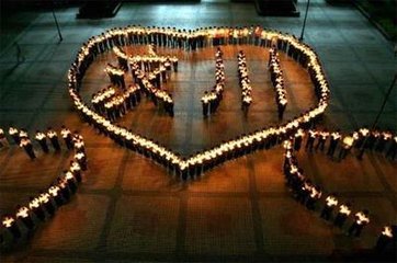 汶川地震九周年，劉潭服裝深情哀悼遇難同胞