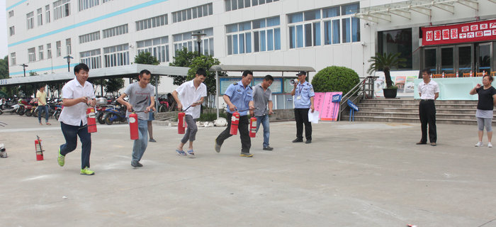 消防運動會，劉潭服裝員工都是行動派，不服來辯&hellip;&hellip;