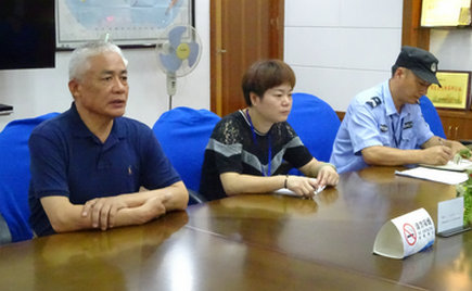 劉潭服裝近期召開落實(shí)安全生產(chǎn)工作小組會(huì)議