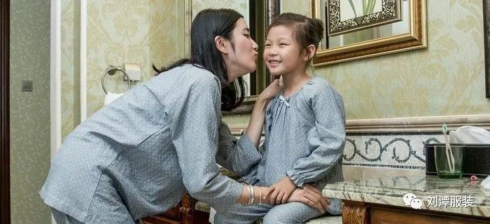 原來曬被子還有訣竅，做到這幾點(diǎn)晚上睡覺才不受罪