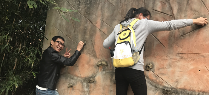 金秋十月，劉潭服裝團支部組織團員前往馬山野外踏青