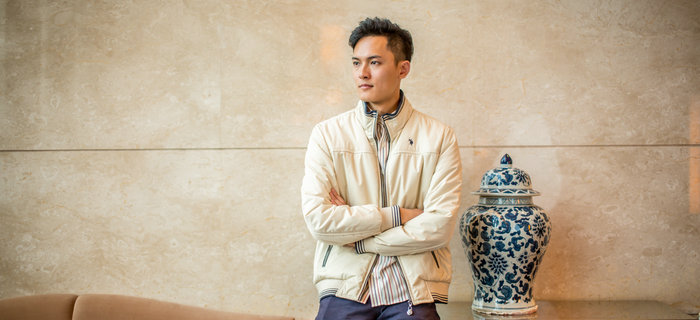 劉潭服裝：小雪絕愛(ài)初冬萬(wàn)瓦霜，愿有人陪你共度