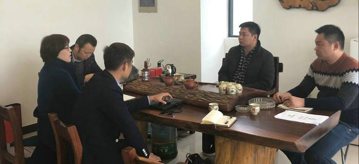 劉潭服裝有序創(chuàng)建自主品牌 不斷完善信息化生產