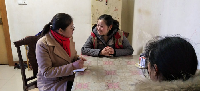 劉潭服裝團支部年前開展&ldquo;青春助力 公益暖冬&rdquo;活動