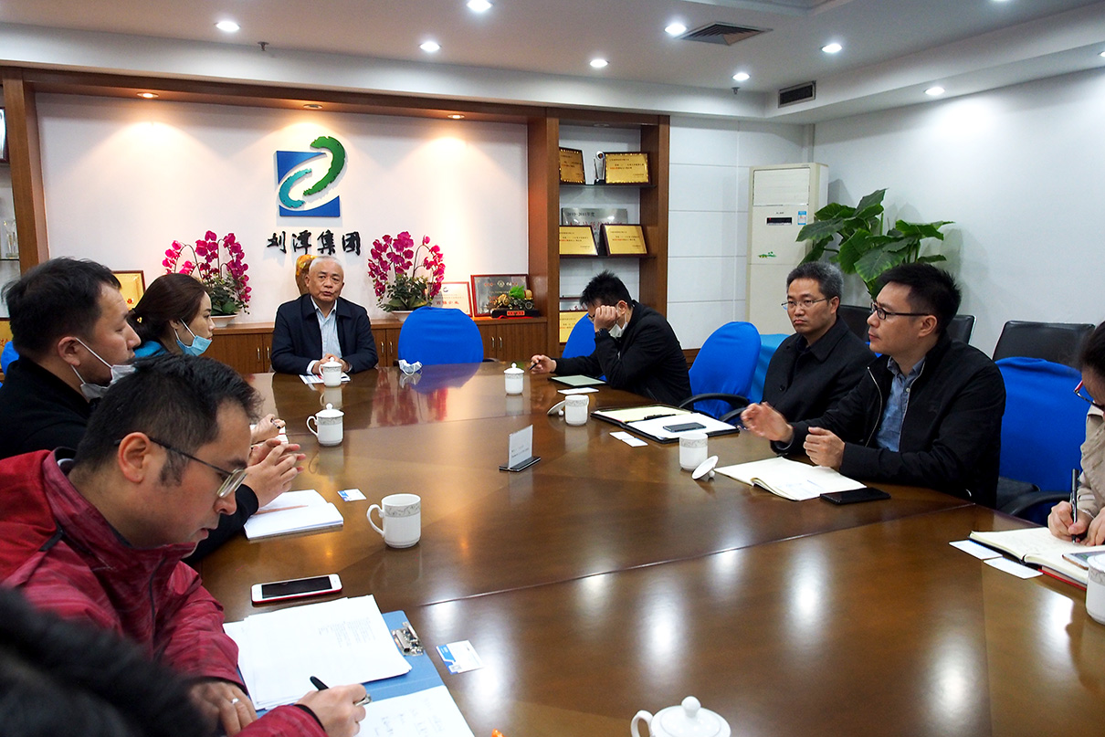 劉潭服裝廠復工復產視察