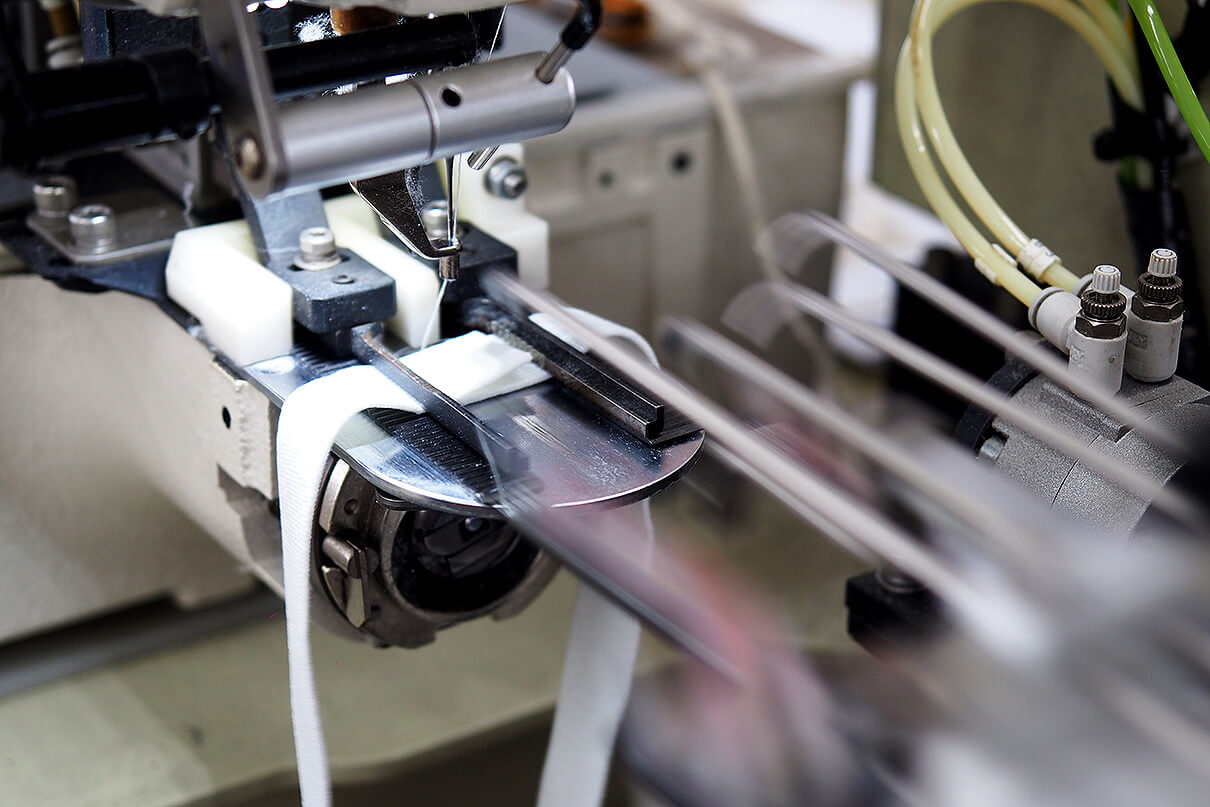 縫制設備自動化智能化轉型——劉潭服裝廠創(chuàng)新之路