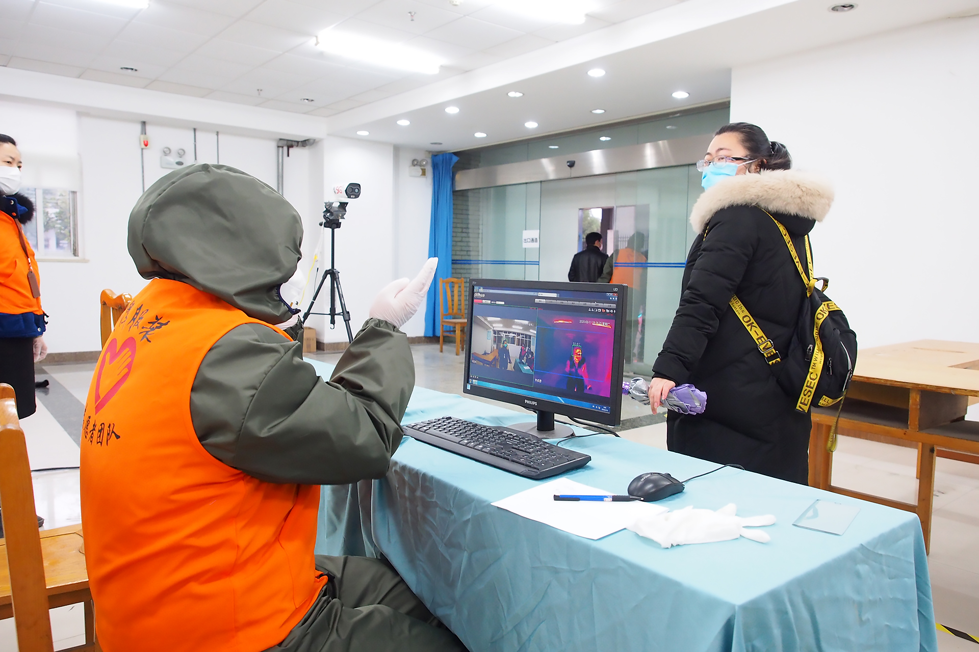 劉潭服裝志愿者