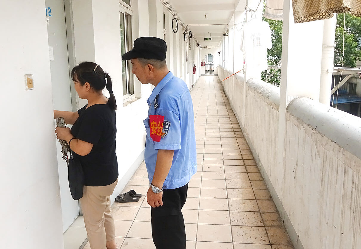 劉潭服裝宿舍消防檢查