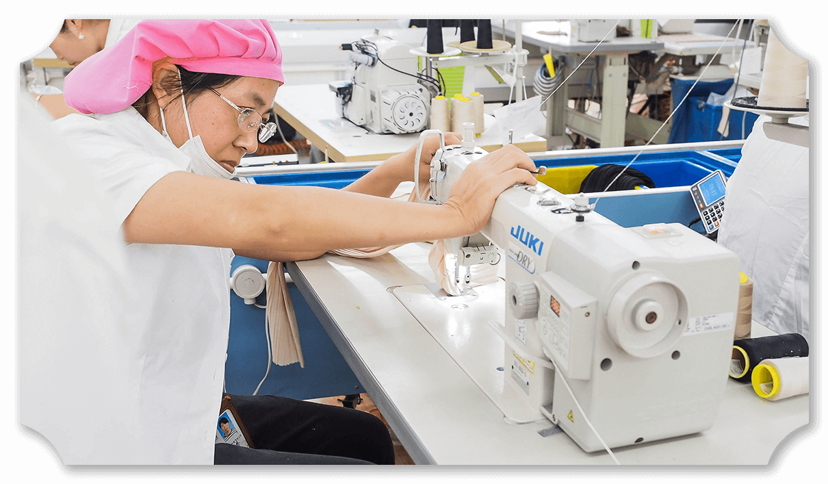 劉潭服裝利器檢查