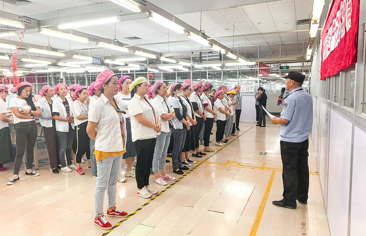 劉潭服裝雙節(jié)節(jié)前教育