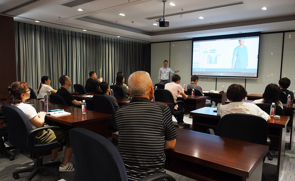 劉潭服裝智能制造