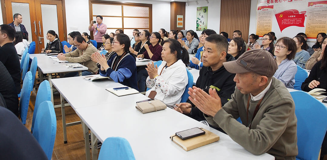 劉潭服裝人力資源管理