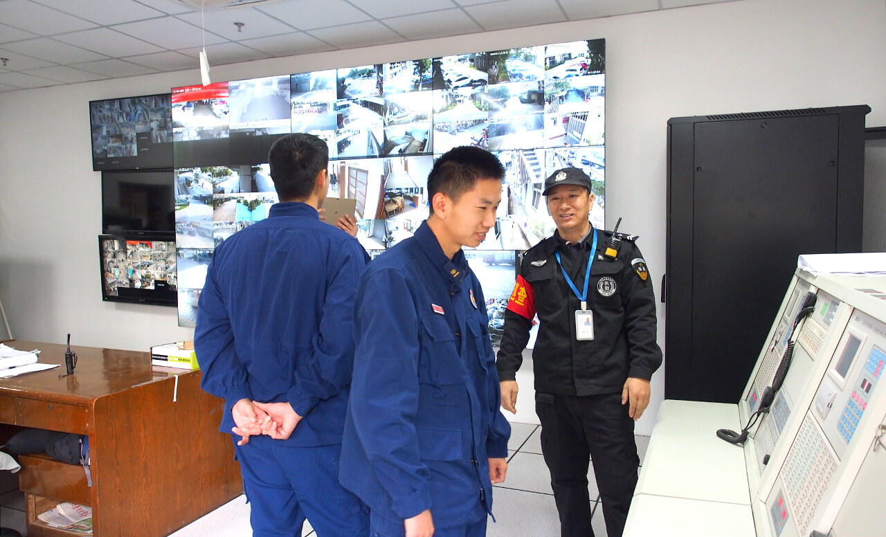 消防大隊到劉潭服裝廠進行消防演練