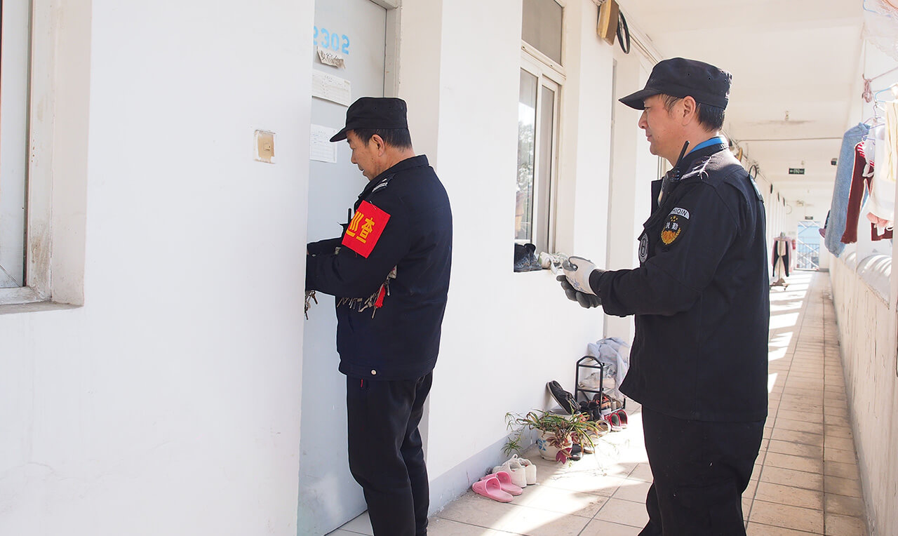 劉潭服裝廠宿舍突擊檢查