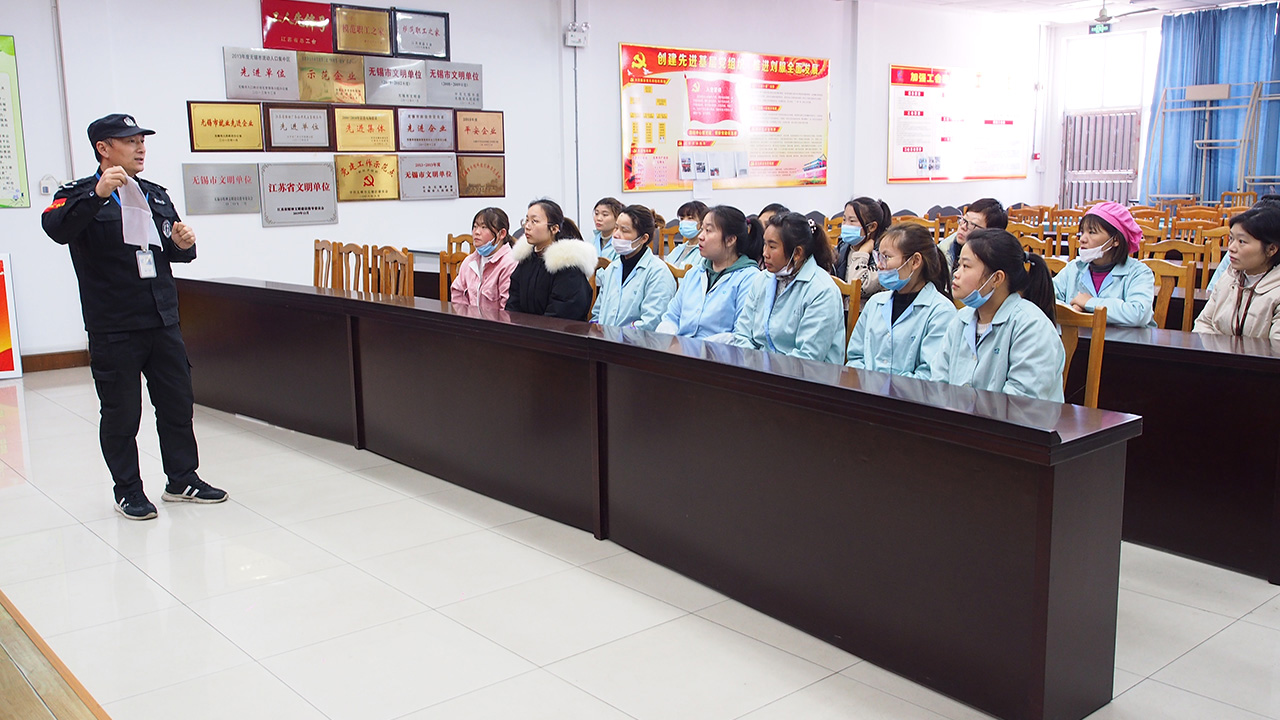 劉潭服裝廠節(jié)后扎實開展首批新員工培訓工作