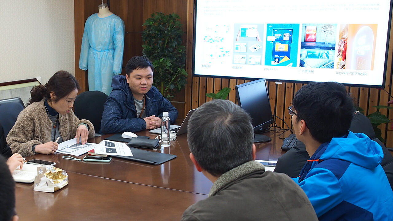 劉潭服裝廠開(kāi)展強(qiáng)企培訓(xùn)計(jì)劃