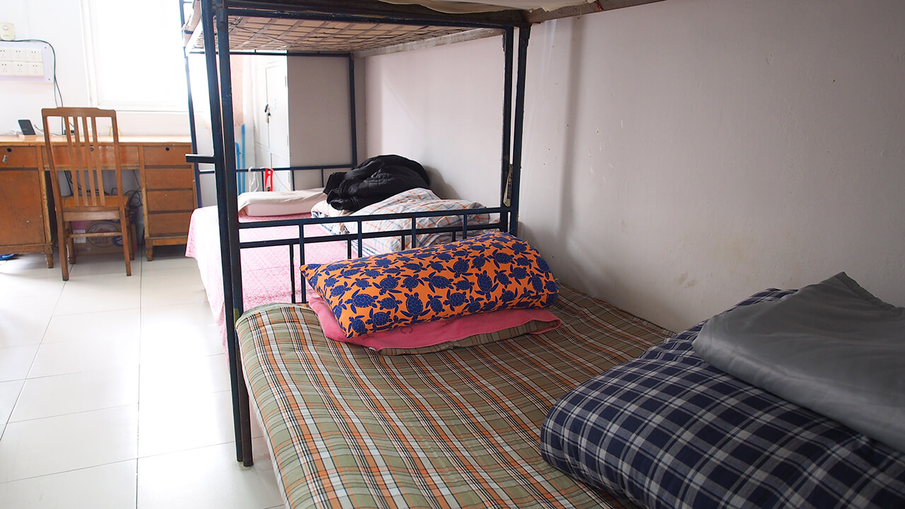 劉潭服裝廠開展宿舍安全突擊檢查