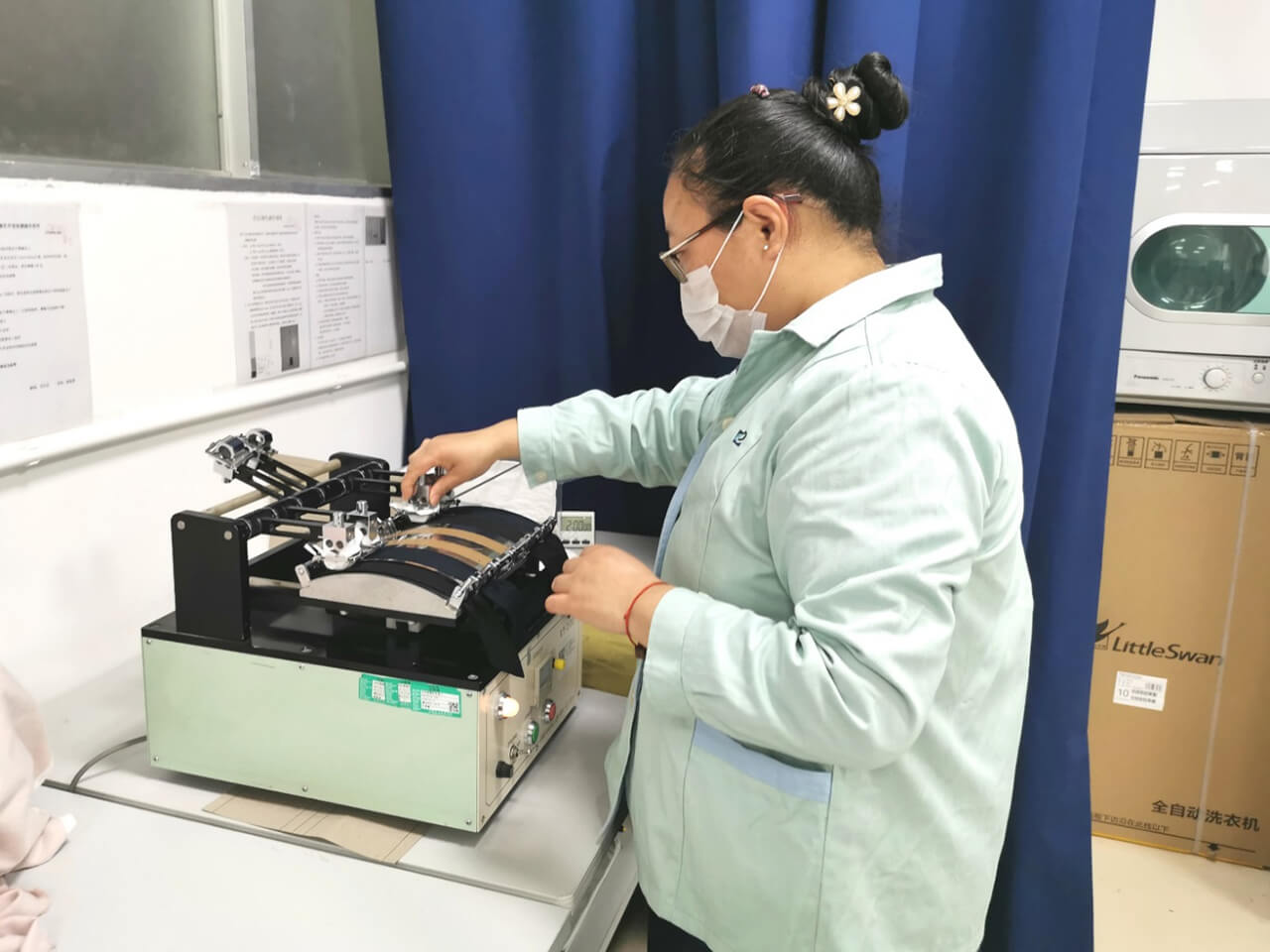 劉潭服裝廠檢測(cè)部