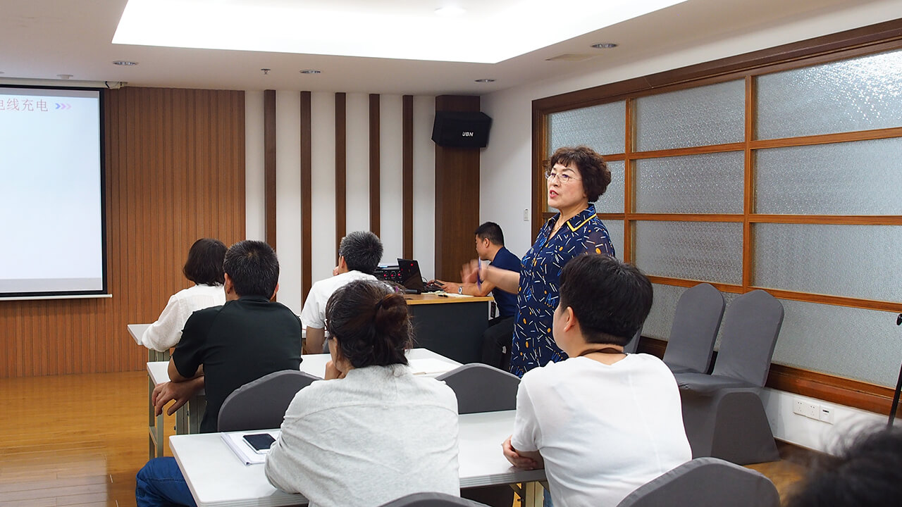 劉潭服裝廠安全生產(chǎn)工作會(huì)議