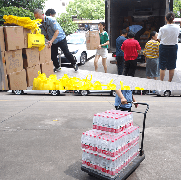 黃巷街道總工會到劉潭服裝送清涼