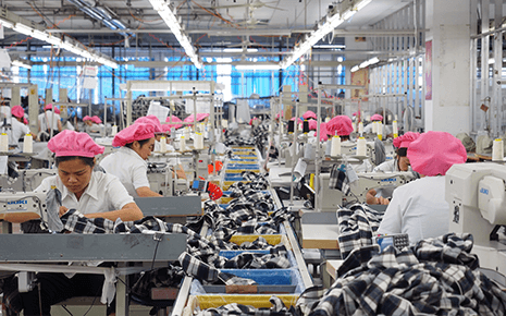 劉潭服裝廠強防控，加速推進復工生產