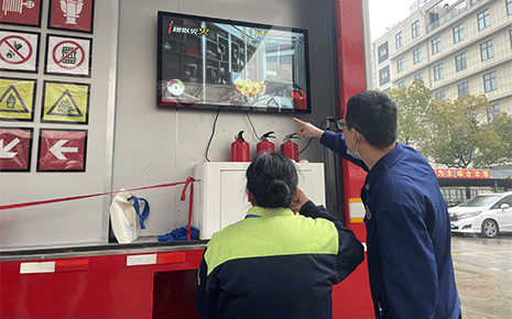 消防宣傳進(jìn)企業(yè)，助力劉潭服裝節(jié)后復(fù)工復(fù)產(chǎn)