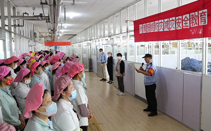 劉潭服裝廠組織開展防災(zāi)減災(zāi)宣傳教育活動