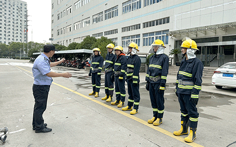 劉潭服裝開(kāi)展消防器材操作技能培訓(xùn)工作