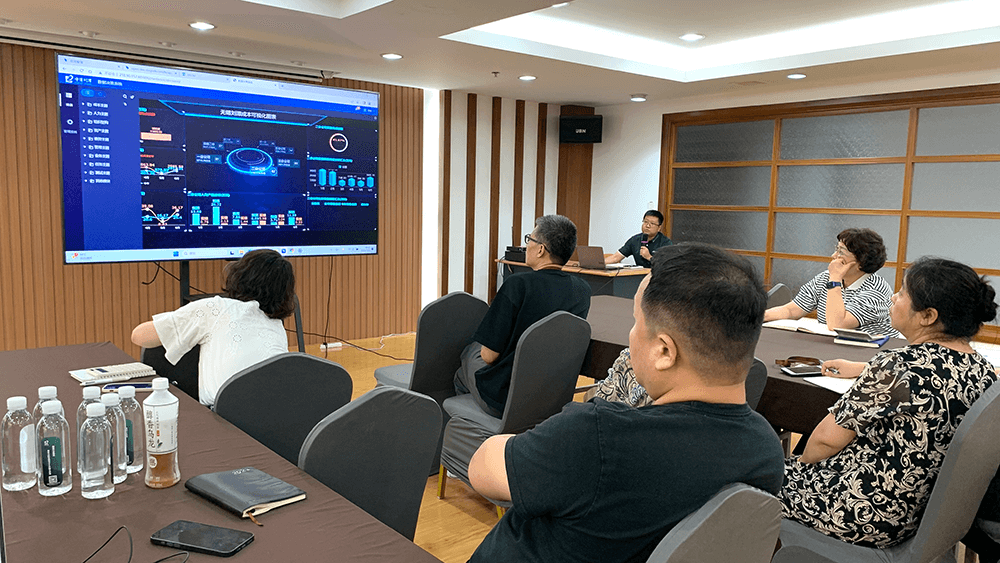 劉潭服裝開展高層管理總裁技能培訓(xùn)