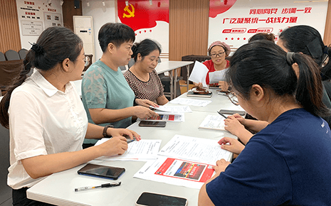 “情暖劉服，為愛一起捐 ”劉潭服裝99公益日愛心倡捐書