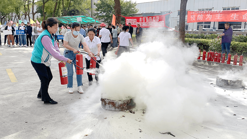劉潭服裝職工消防運動會
