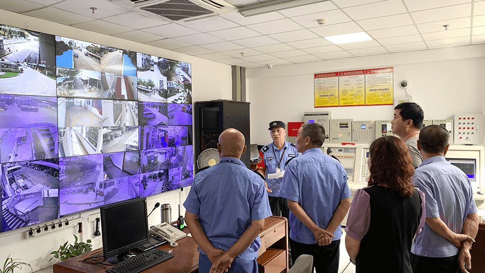 劉潭服裝組織安全員進(jìn)行安全教育培訓(xùn)