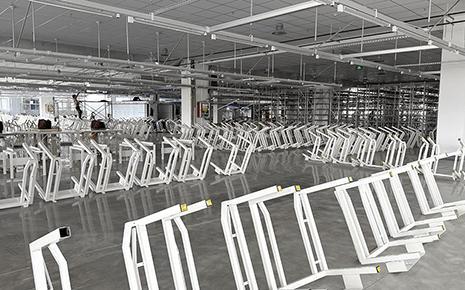 劉潭服裝：車間智能化改造穩(wěn)步推進