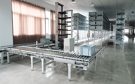 劉潭服裝三樓車間智能化升級穩(wěn)步推進