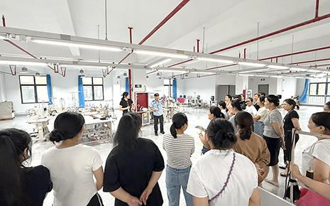 劉潭服裝4樓啟動(dòng)智能化改造：多舉措保障生產(chǎn)與安全