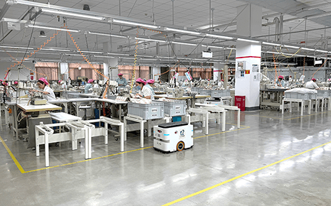 劉潭服裝：以科技賦能發(fā)展，以創(chuàng)新驅(qū)動智造升級