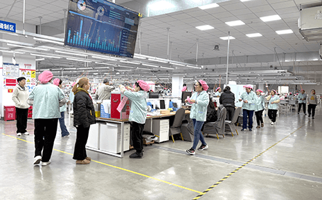 劉潭服裝：履職投票站職責，順利完成人大代表補選投票工作