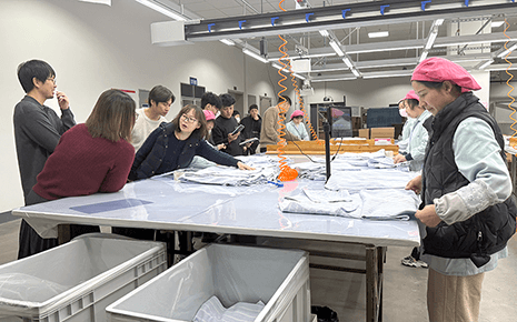 劉潭服裝迎印尼良品客人：共探AI智能生產(chǎn)與管理實踐