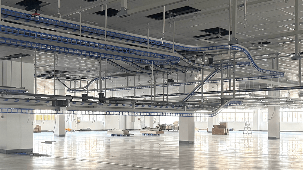 劉潭服裝推進(jìn)數(shù)智化升級:打造現(xiàn)代化生產(chǎn)車間