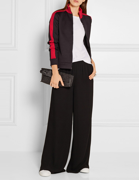 女式運(yùn)動休閑套裝